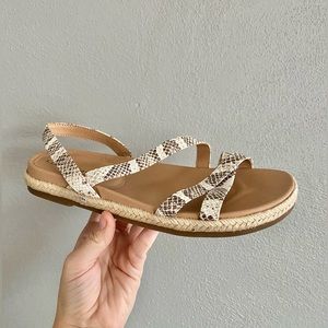 Lucky Brand Sandals Size 8.5 Daedil Snake Print Strappy Flat Espadrilles Neutral